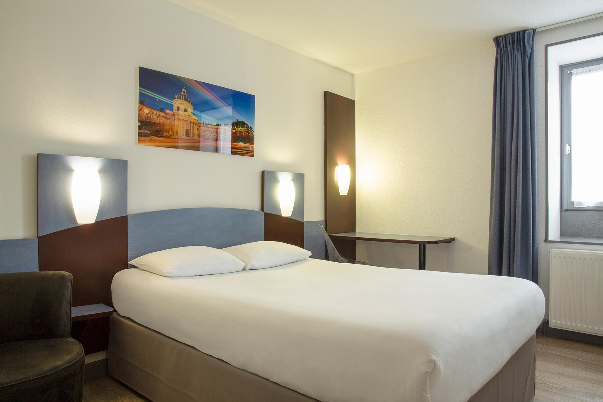 The Originals Access, Hotel Bourges Gare Bagian luar foto