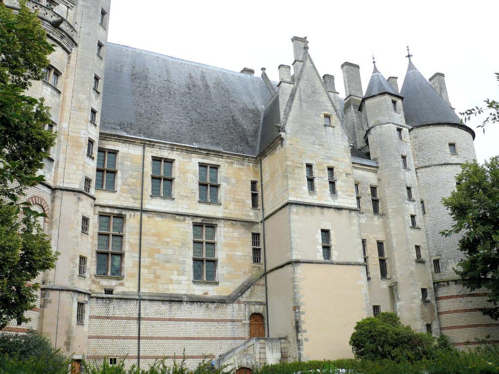 The Originals Access, Hotel Bourges Gare Bagian luar foto